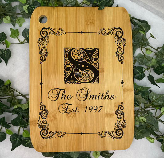Personalized Family Name Round Bamboo Cutting Board | Bamboo Cutting Board | Customized Family Name Cutting Board | Laser Engraved |